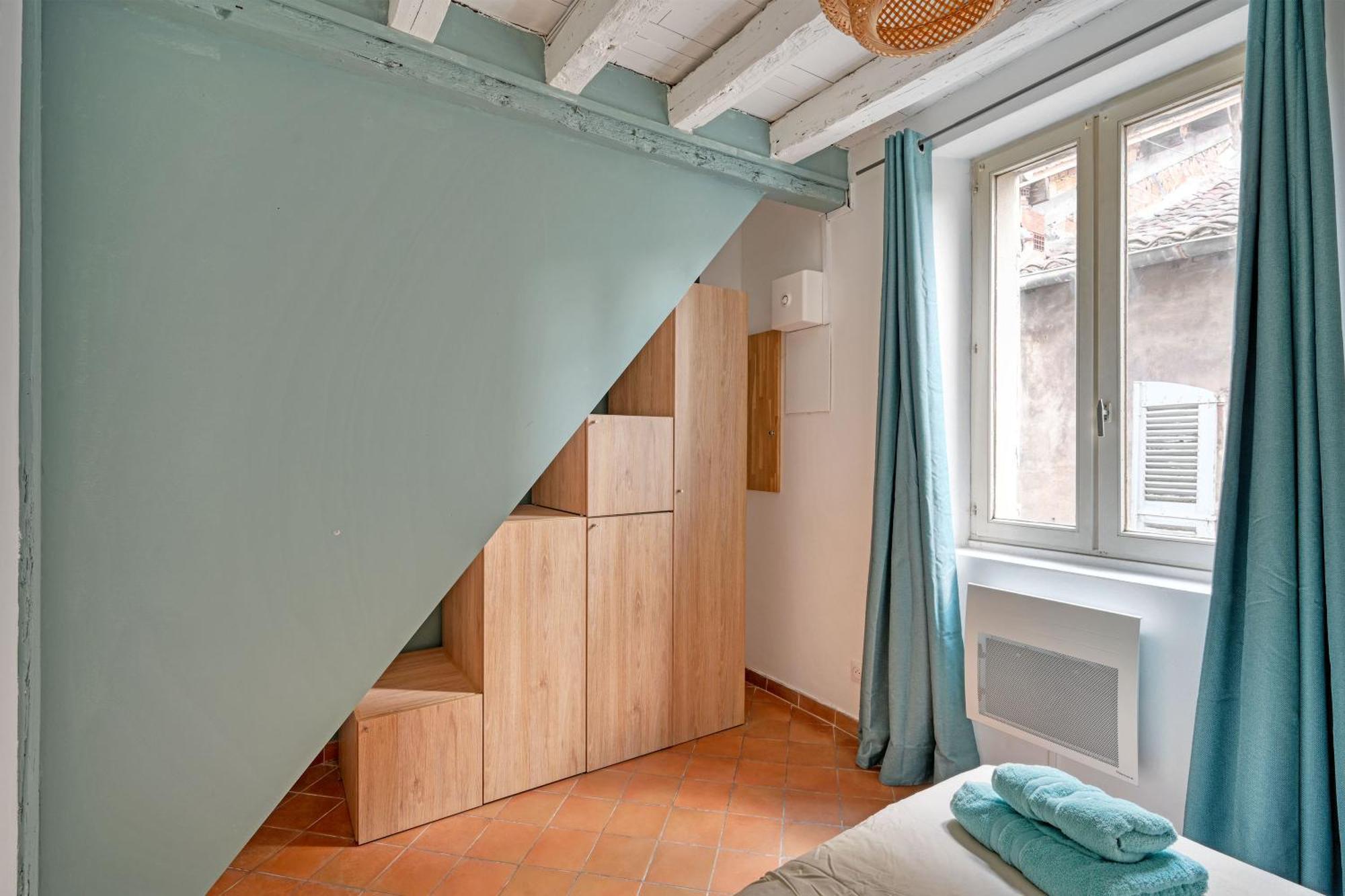 Appartement Oasis Provencale - Clim - Wifi - Parking Gratuit A 200m Avignon