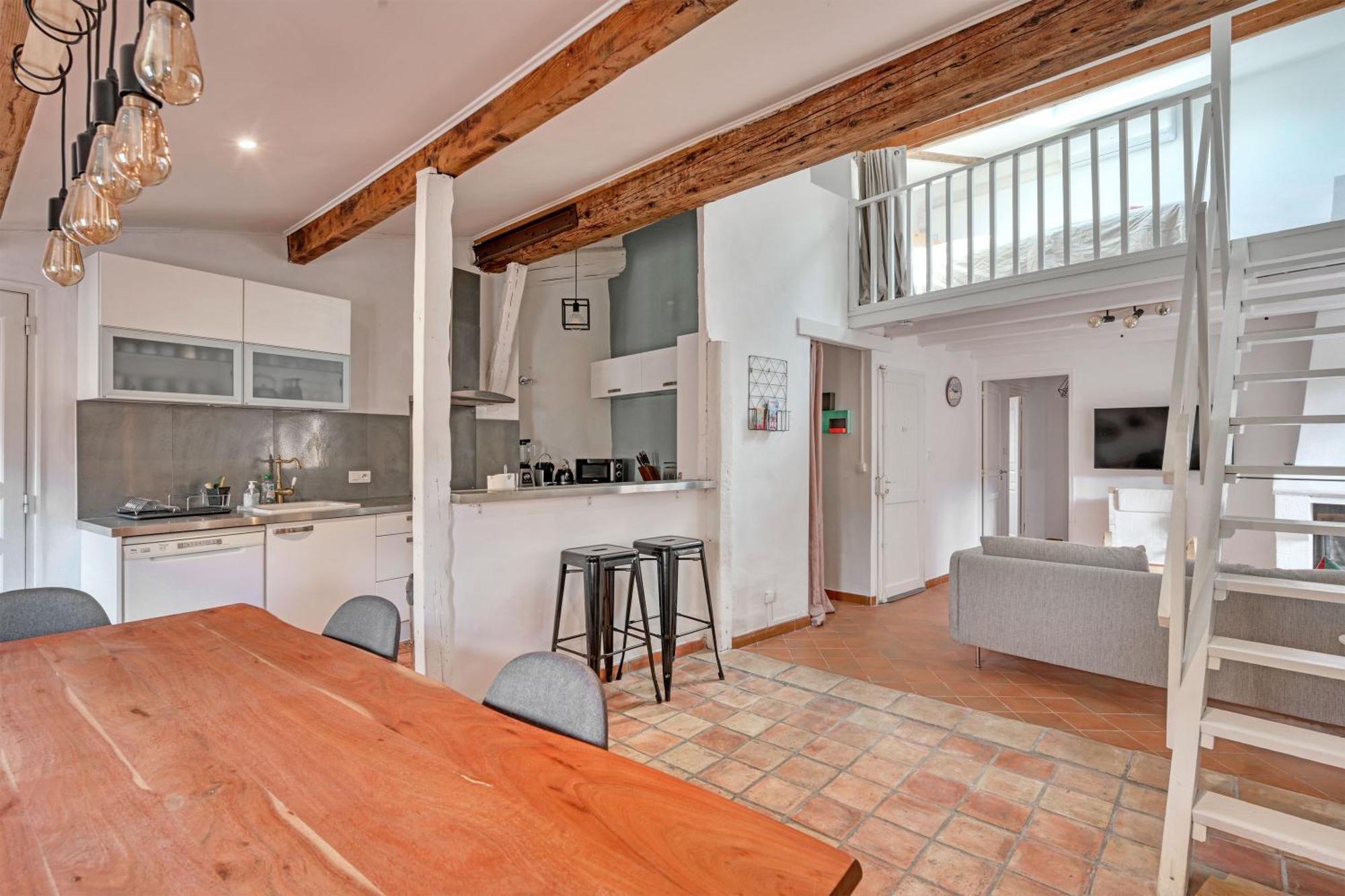 Appartement Oasis Provencale - Clim - Wifi - Parking Gratuit A 200m *